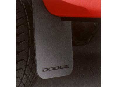 2001 Dodge Ram Quad Cab Deluxe Anti-Spray Splash Guards 82206392