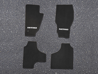 2008 Dodge Nitro Premium Carpet Mats